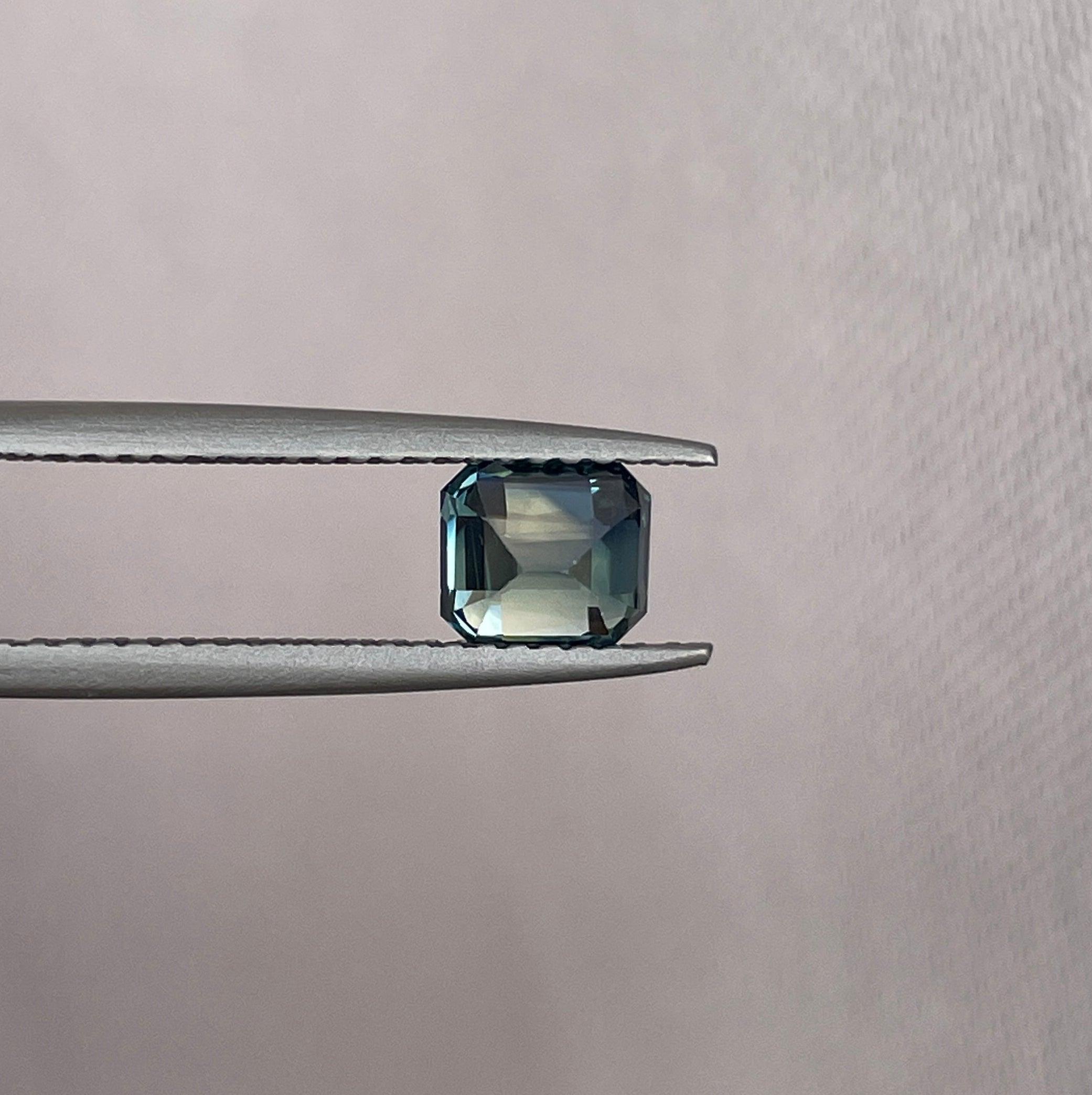 blue green sapphire
