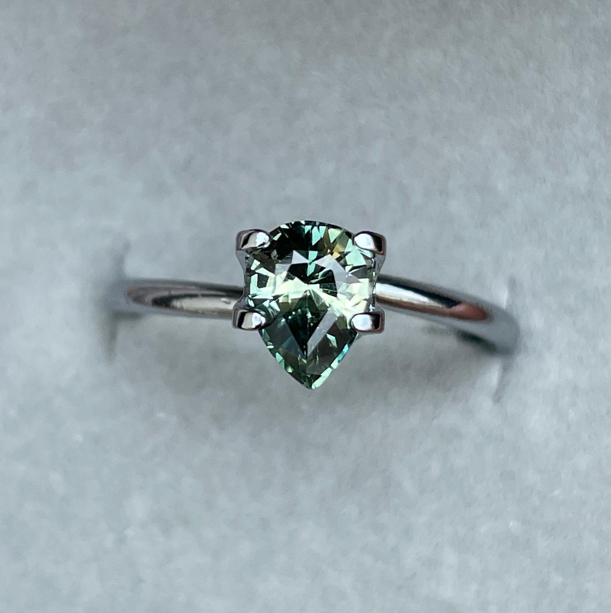 teal green parti colored loose sapphire
