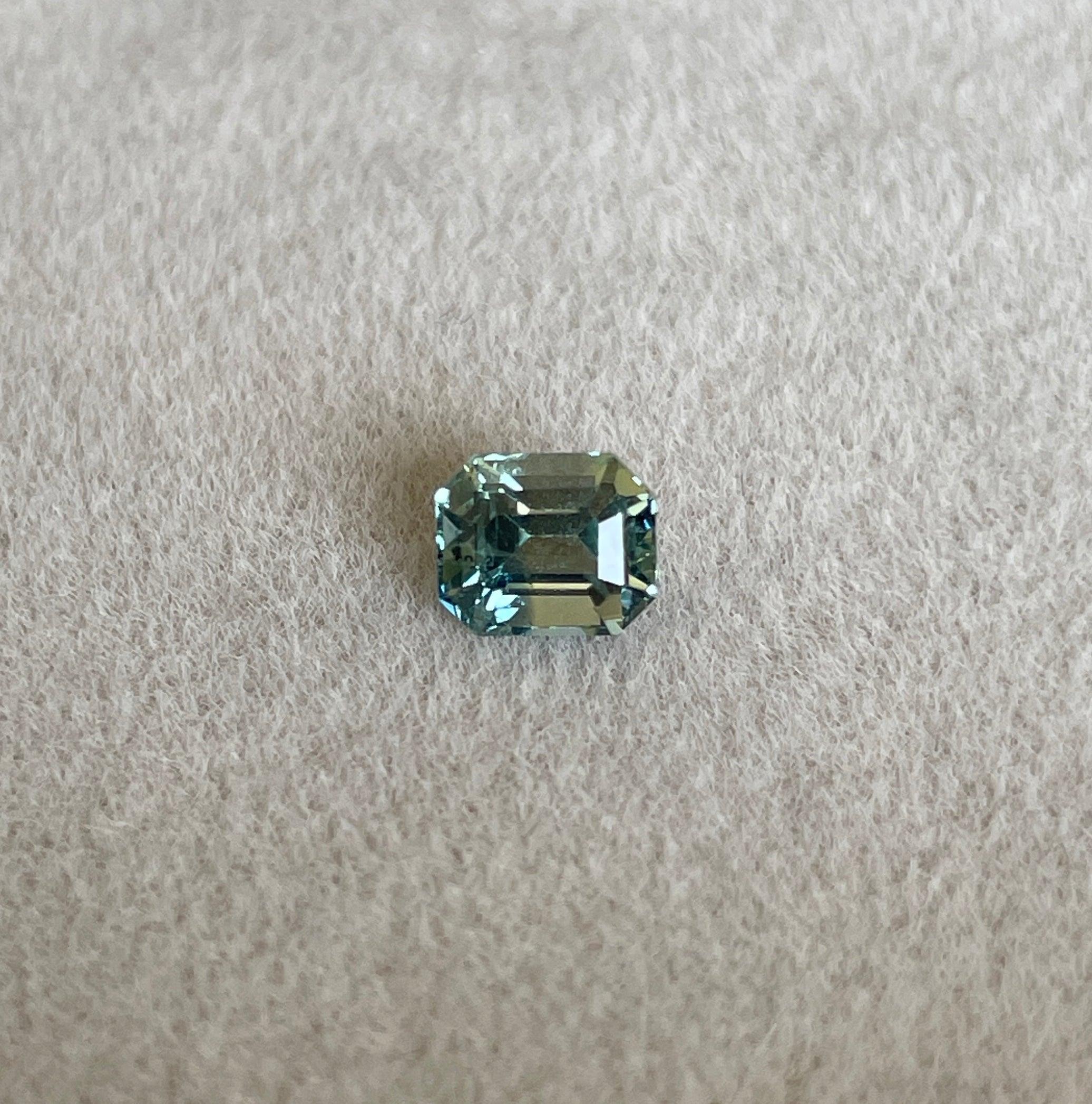 teal green parti colored loose sapphire