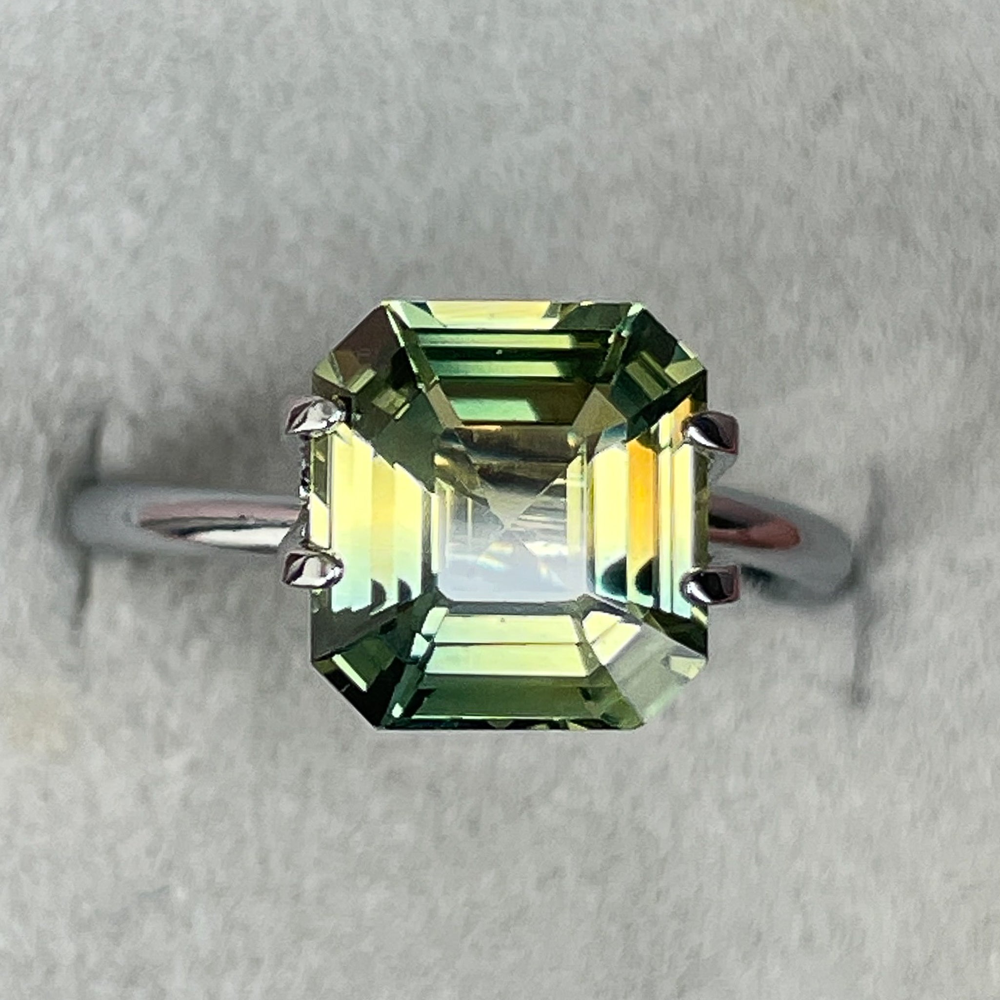Teal natural parti sapphire 4.02 Ct Asscher cut, bi-color green-yellow loose gemstone for custom engagement rings.