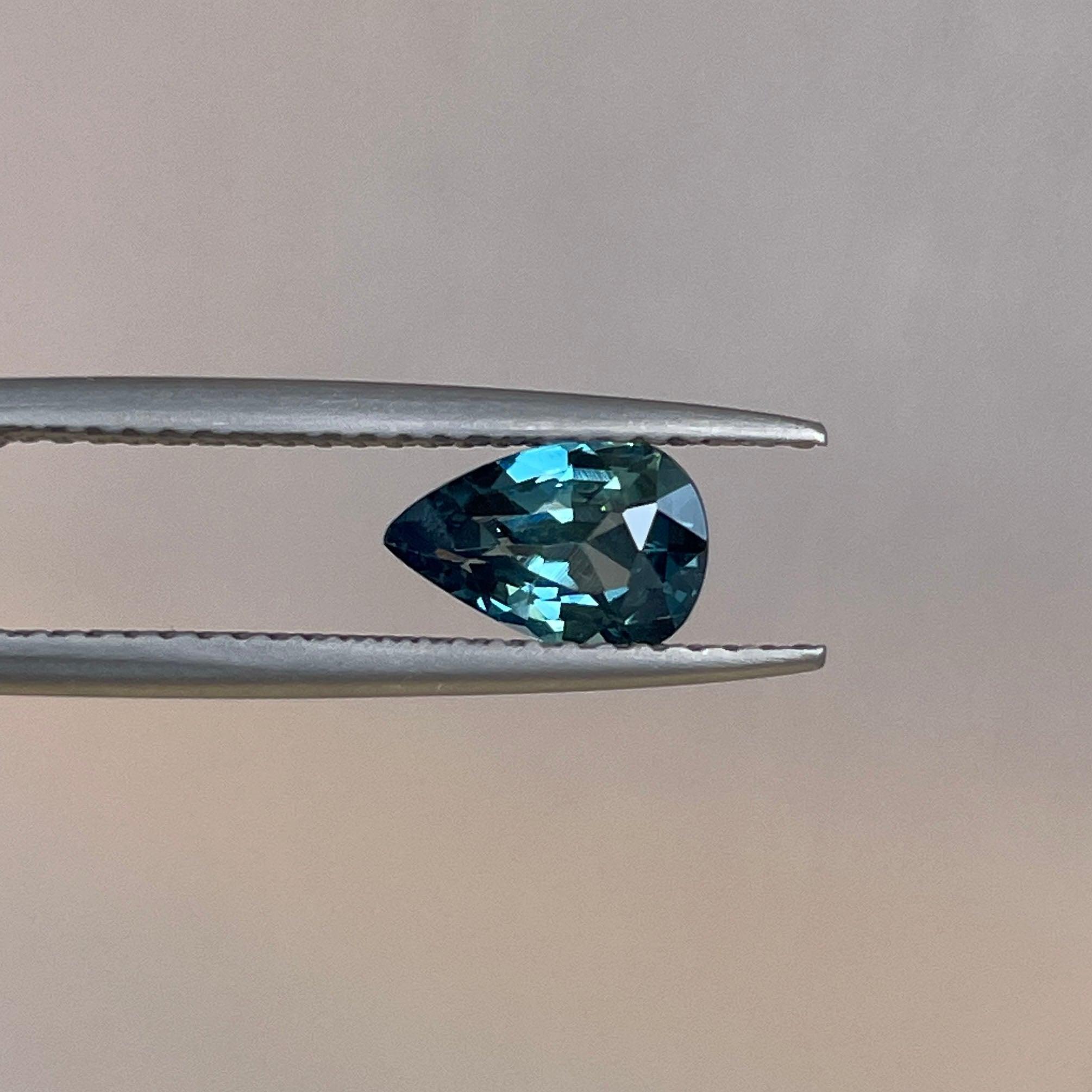 Teal sapphire Pear cut, 0.93 crt