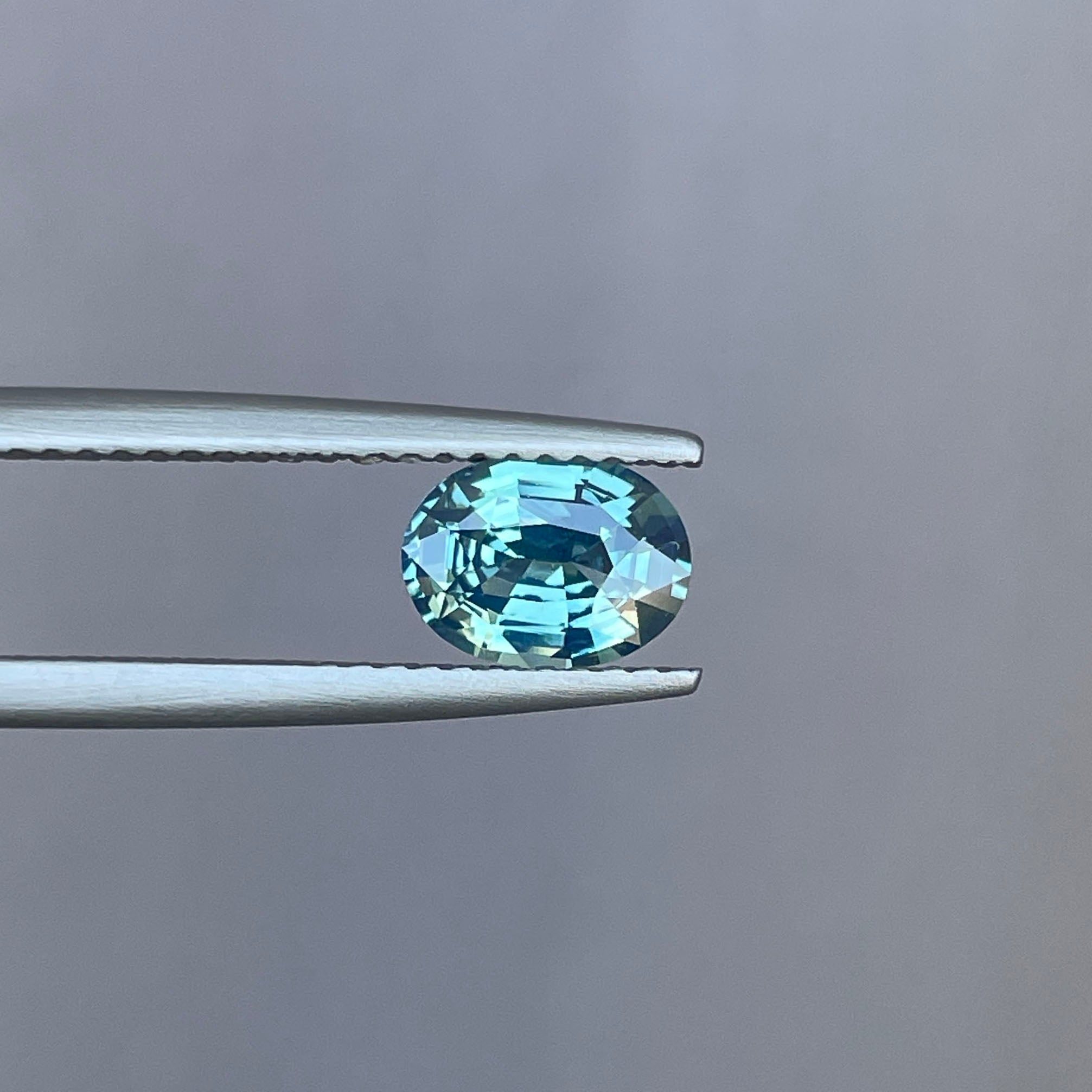 NATURAL TEAL BLUE GREEN SAPPHIRE OVAL 1.21