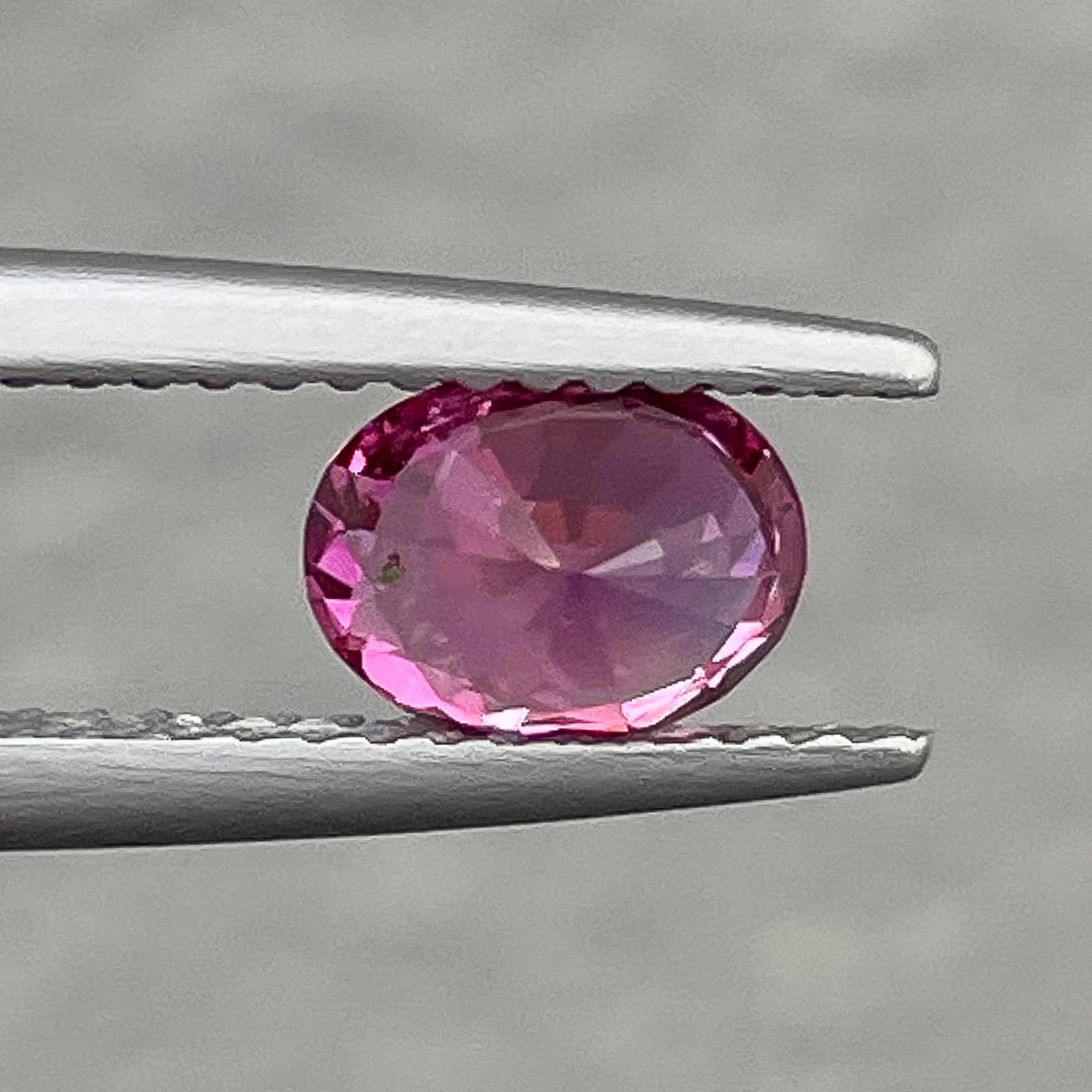 Natural pink sapphire loose gemstone, 1.00 Ct oval cut by NASHGEMS, heat treated pink sapphire for engagement jewelry.