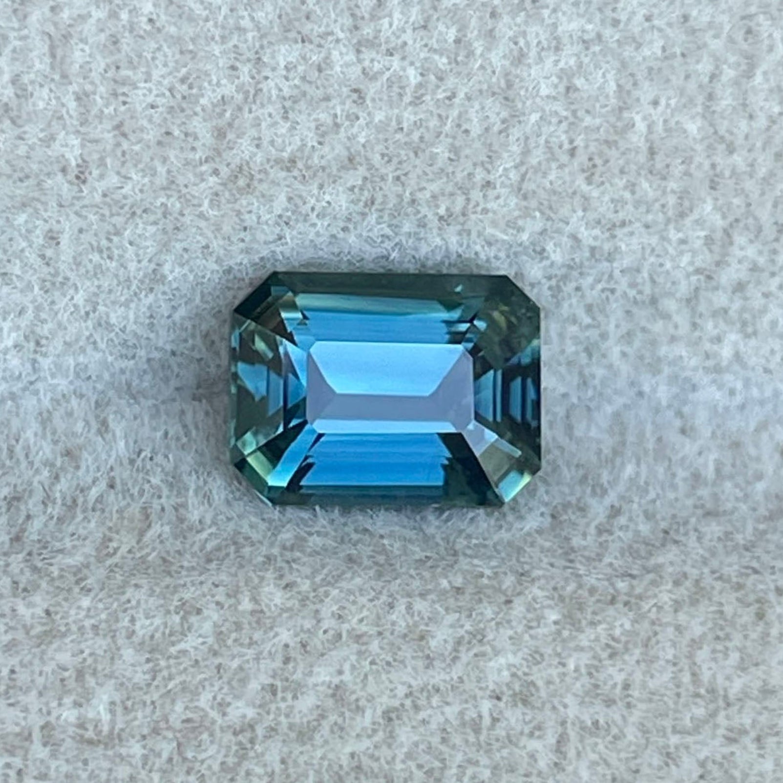 Pierre précieuse saphir naturel bleu-vert sarcelle, 1,16 carats, taille émeraude, saphir sarcelle brut non traité par NASHGEMS pour la création de bijoux