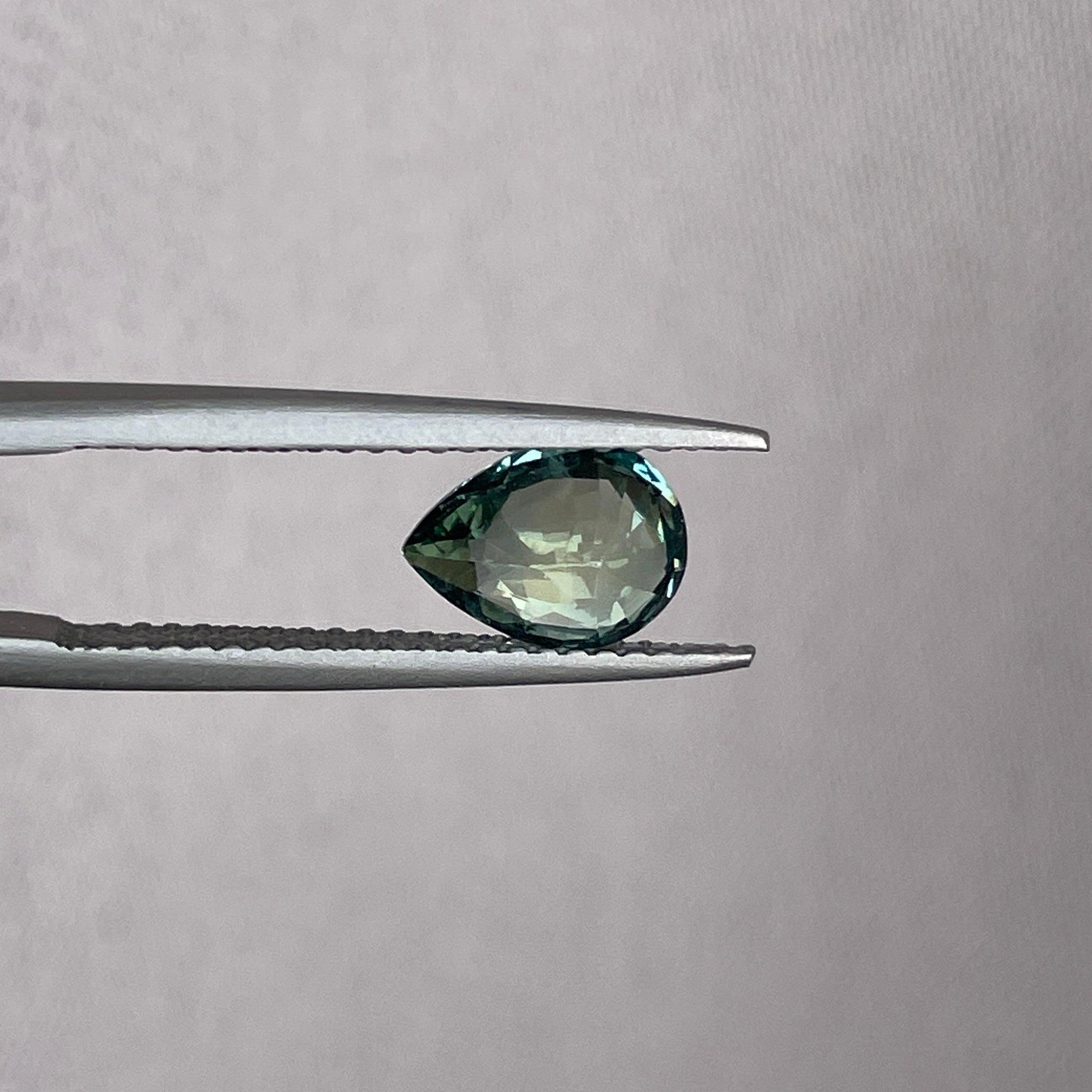 bi coloured parti sapphire