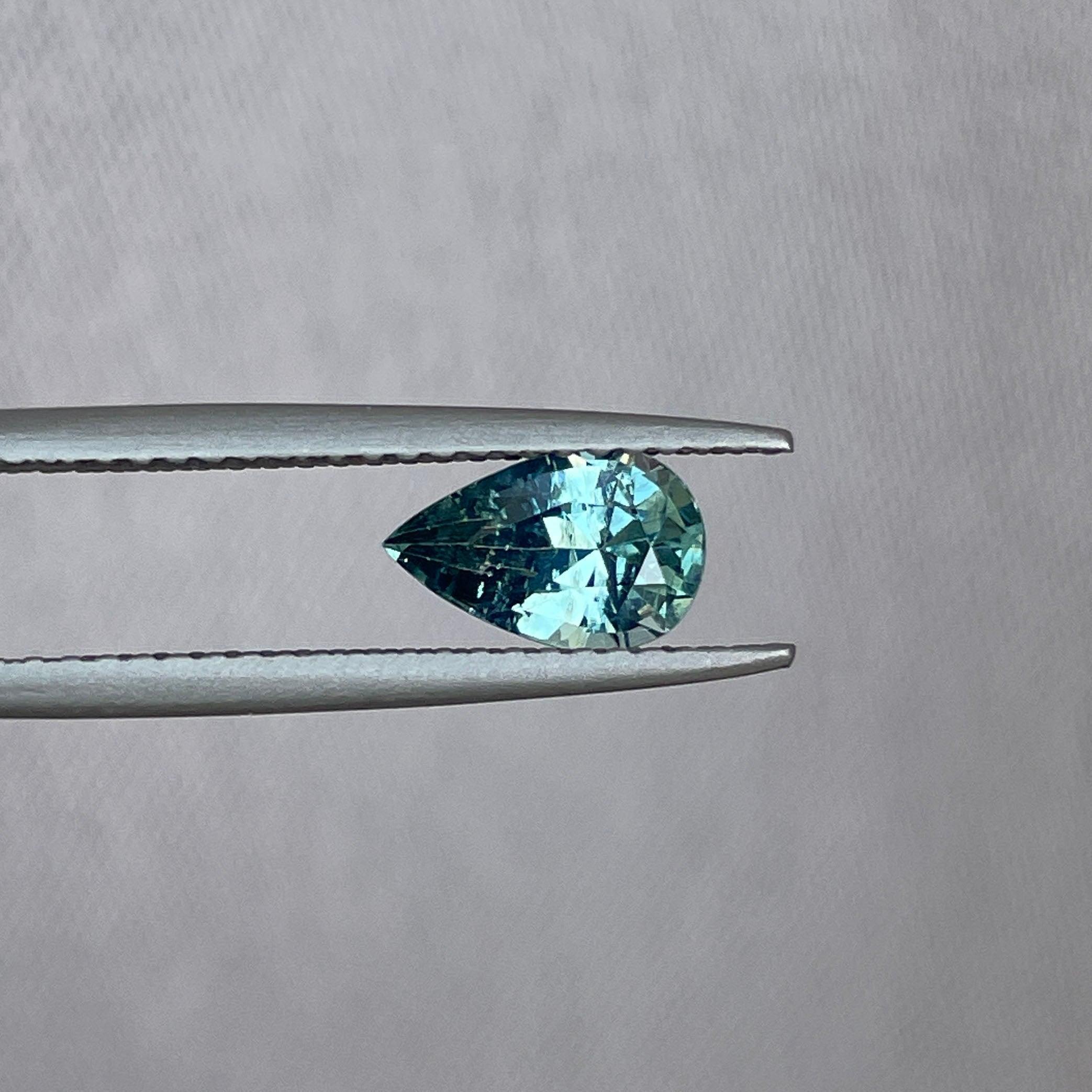 blue green sapphire