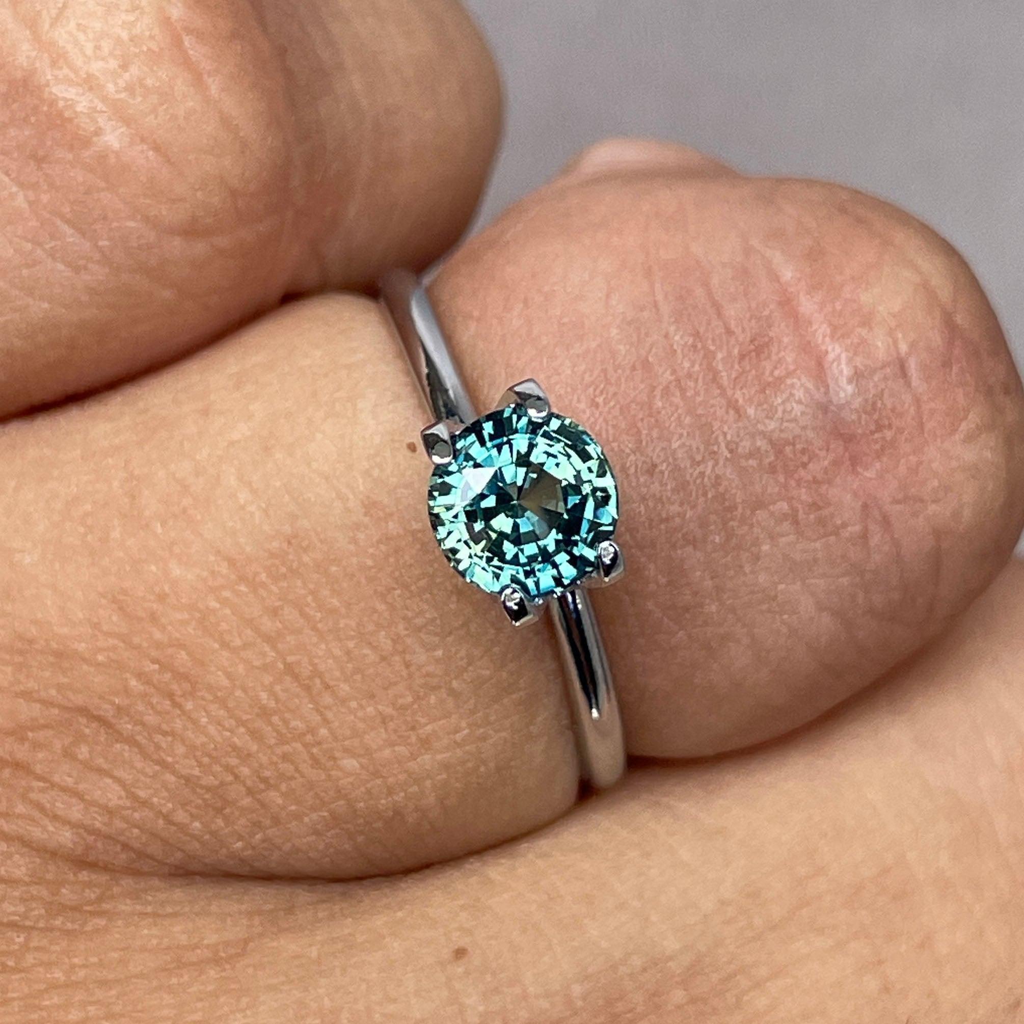 blue green sapphire