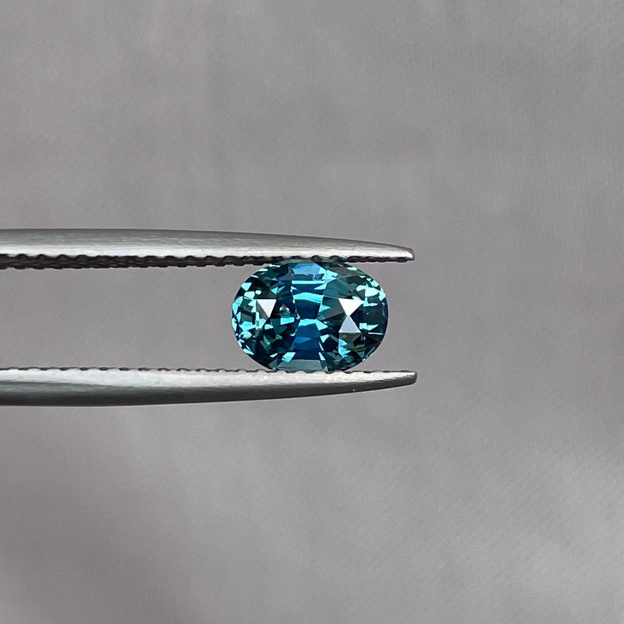 blue green sapphire