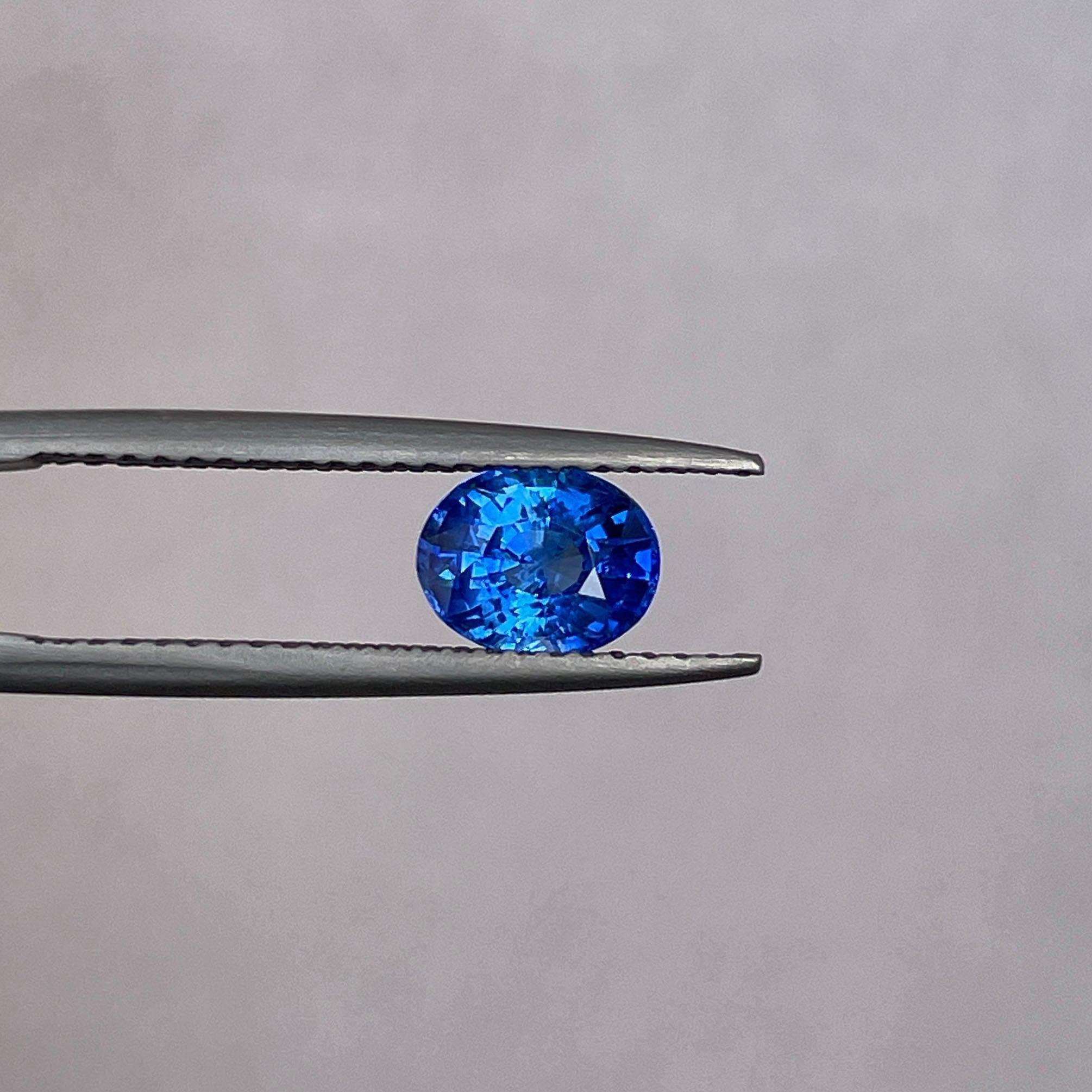 color blue sapphire