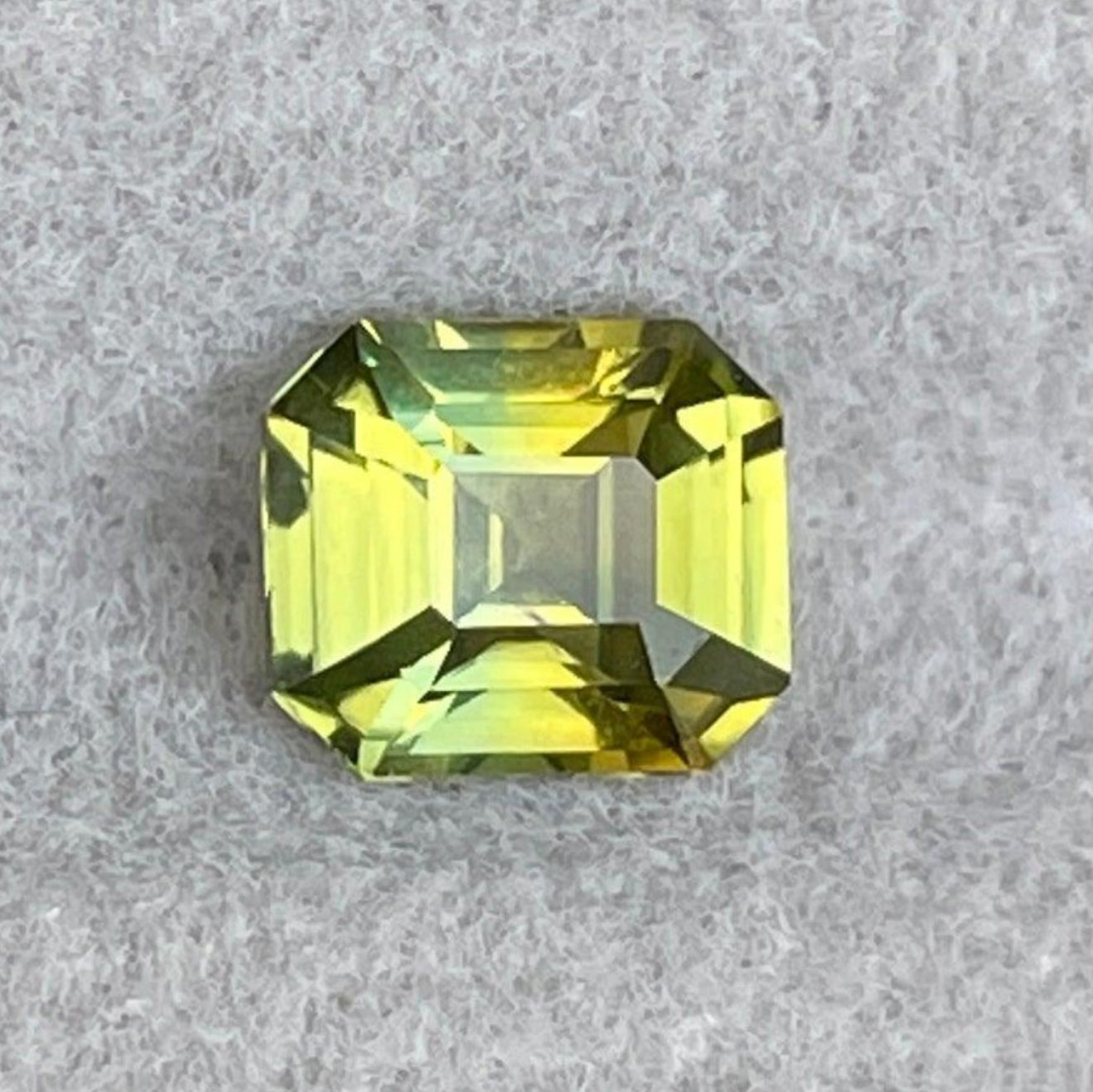 Bague pendentif en saphir vert clair avec saphir bleu sarcelle, 1,18 ct, parfaite pour la création de bijoux et les designs de colliers.