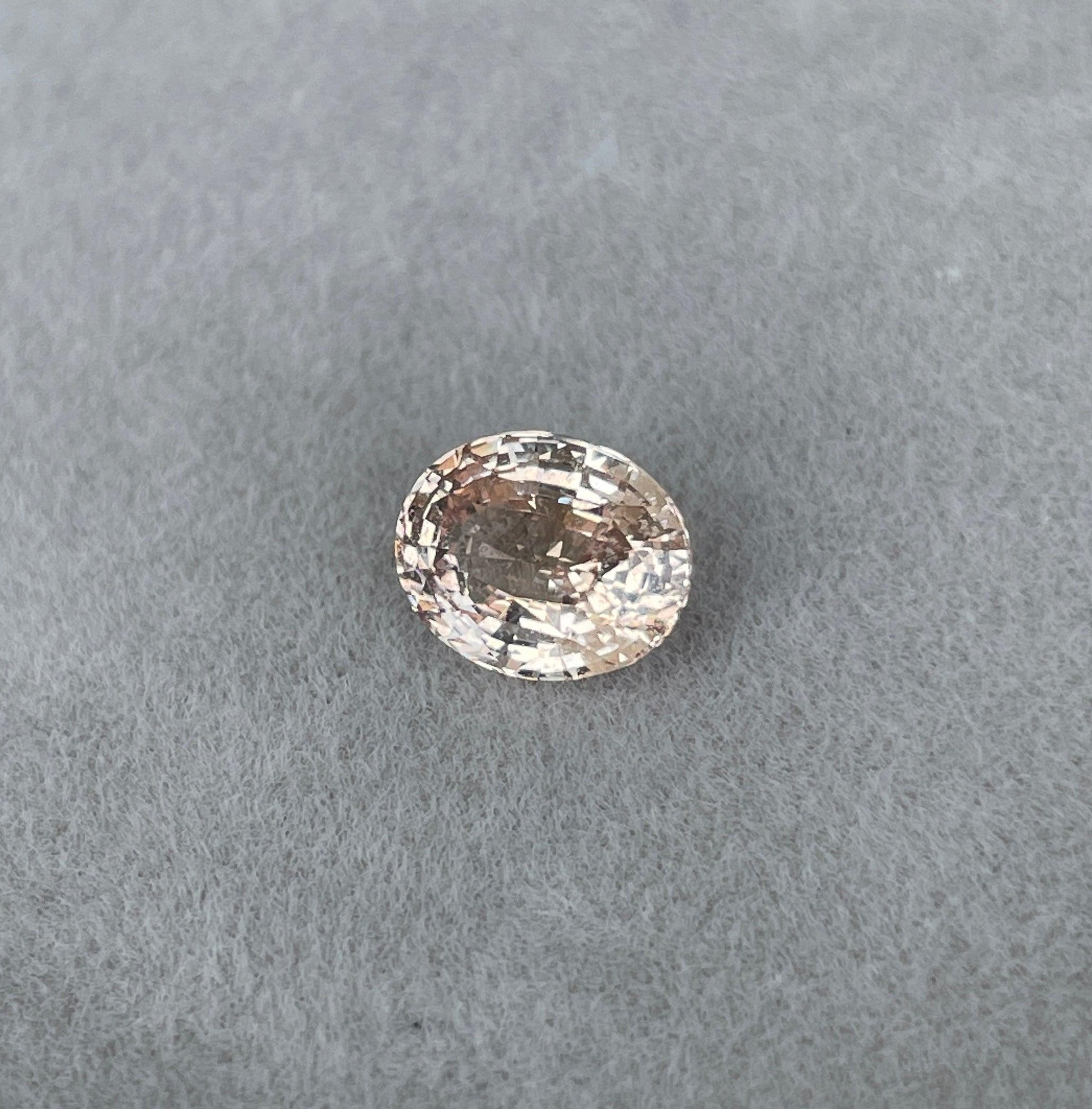 peach sapphire gemstone
