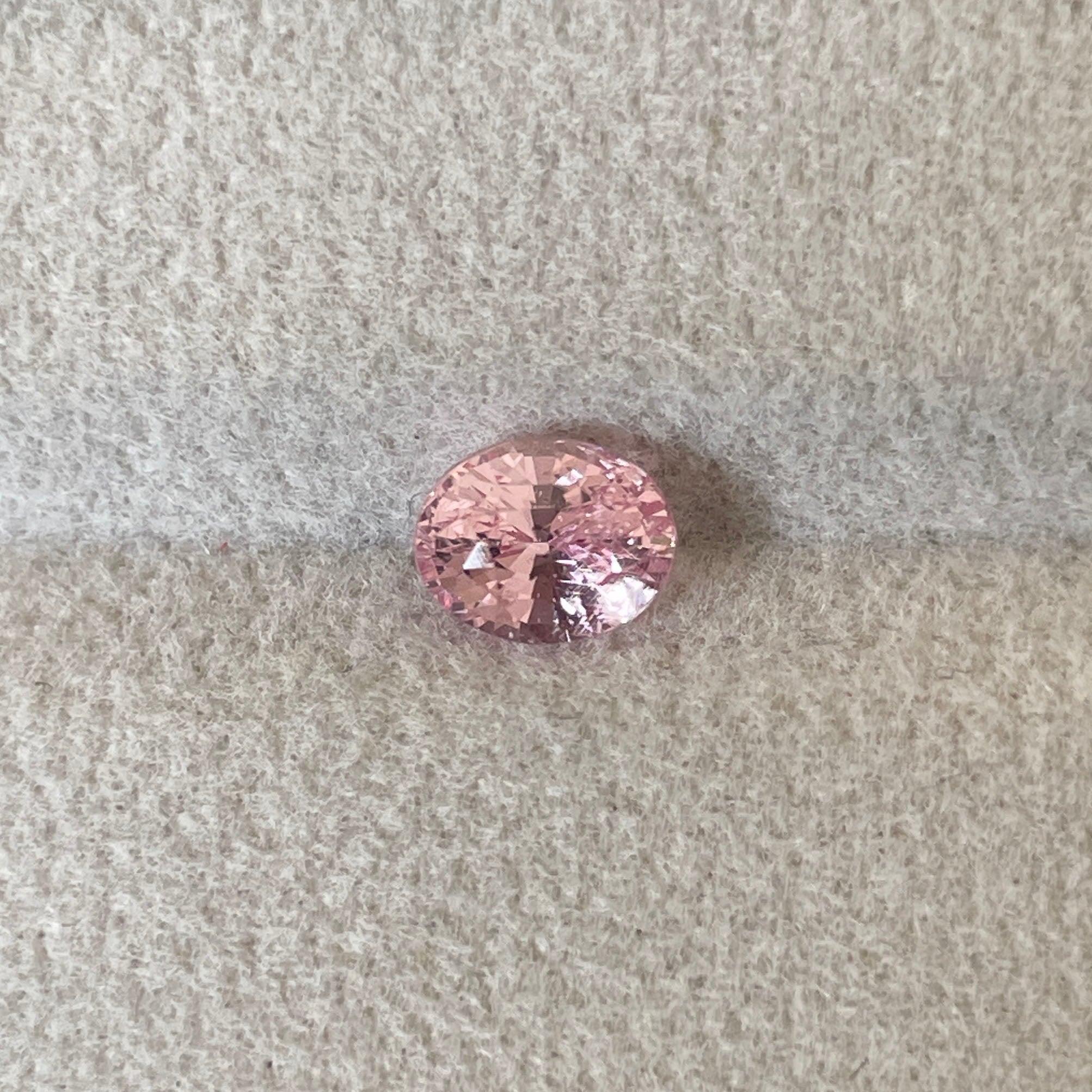 peach sapphire stone
