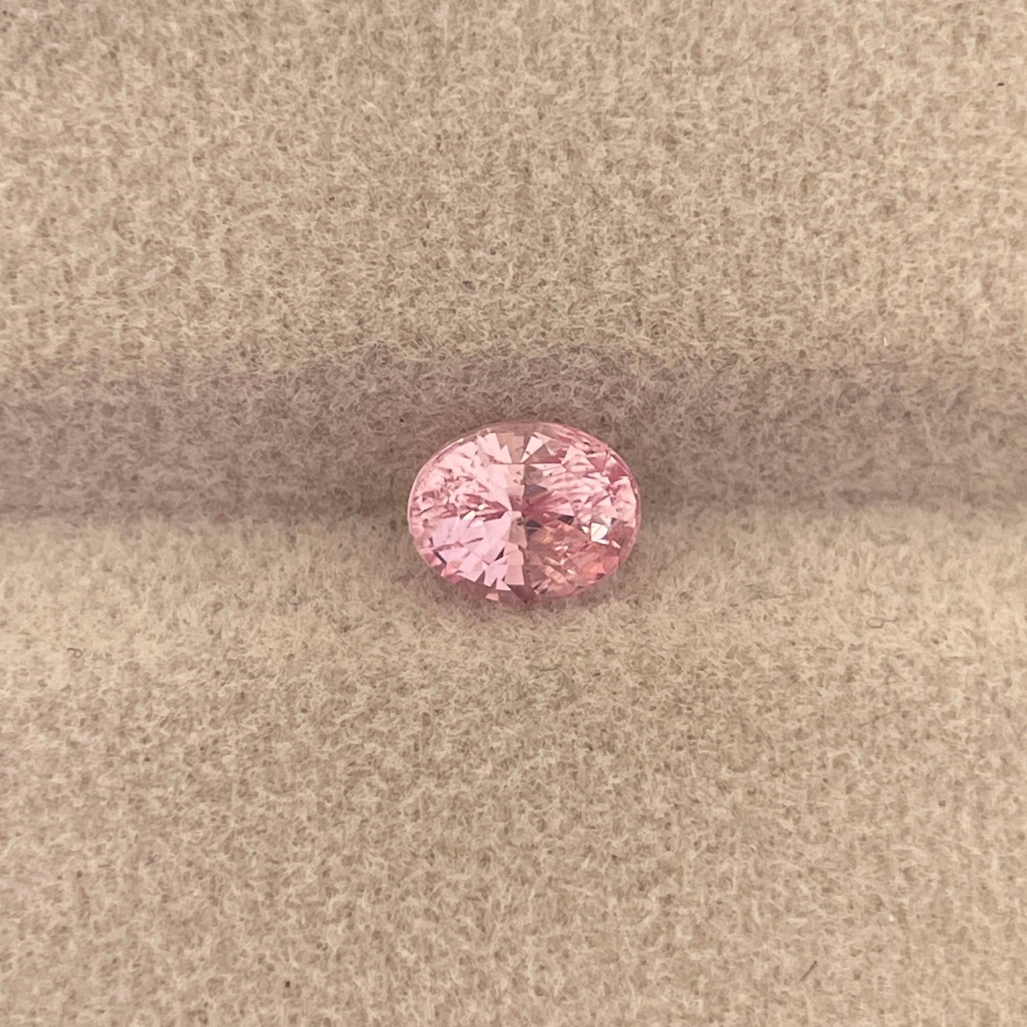 peach sapphire stone