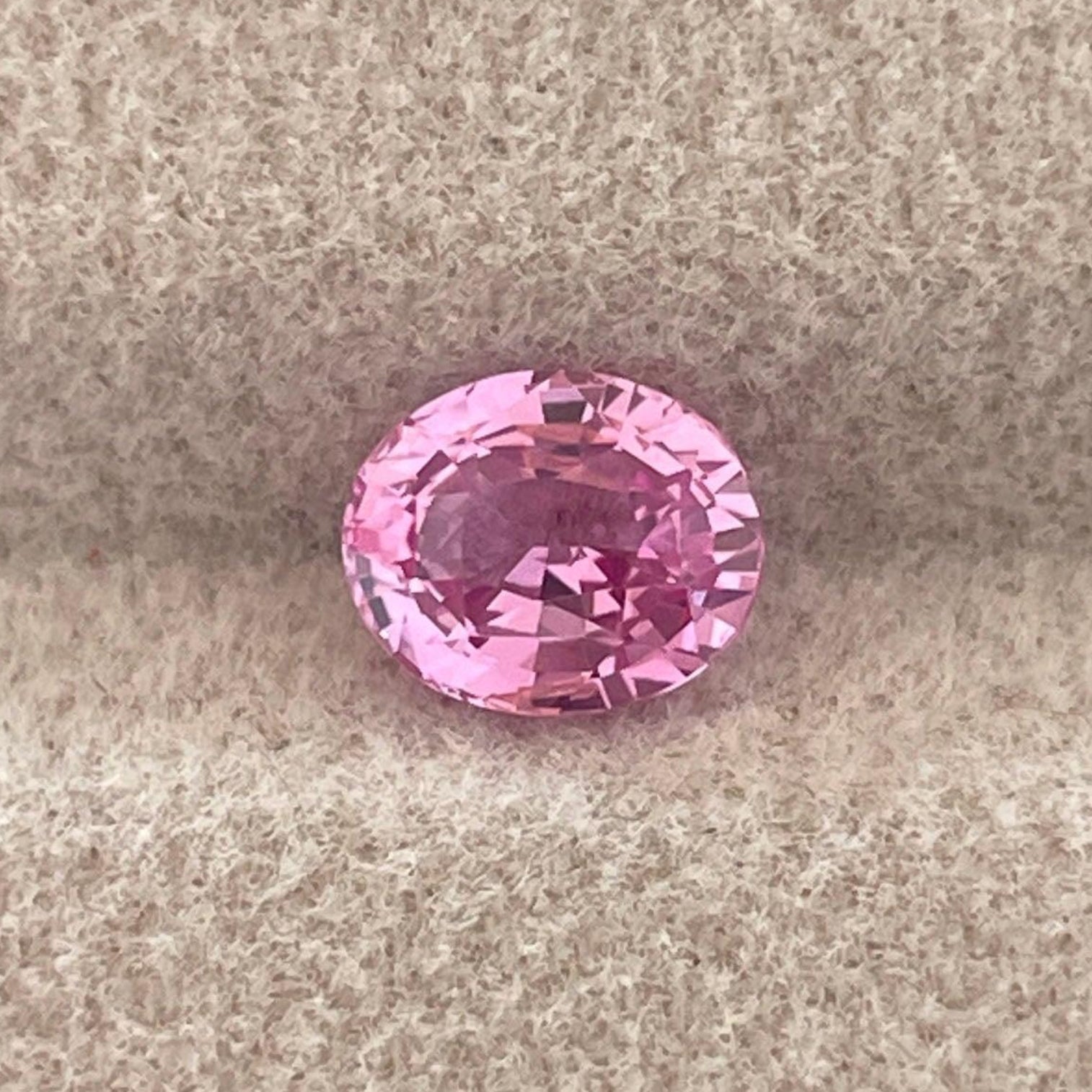 Saphir rose naturel du Sri Lanka, 1,19 carats, pierre précieuse en vrac par NASHGEMS, idéal pour la création de bagues sur mesure.