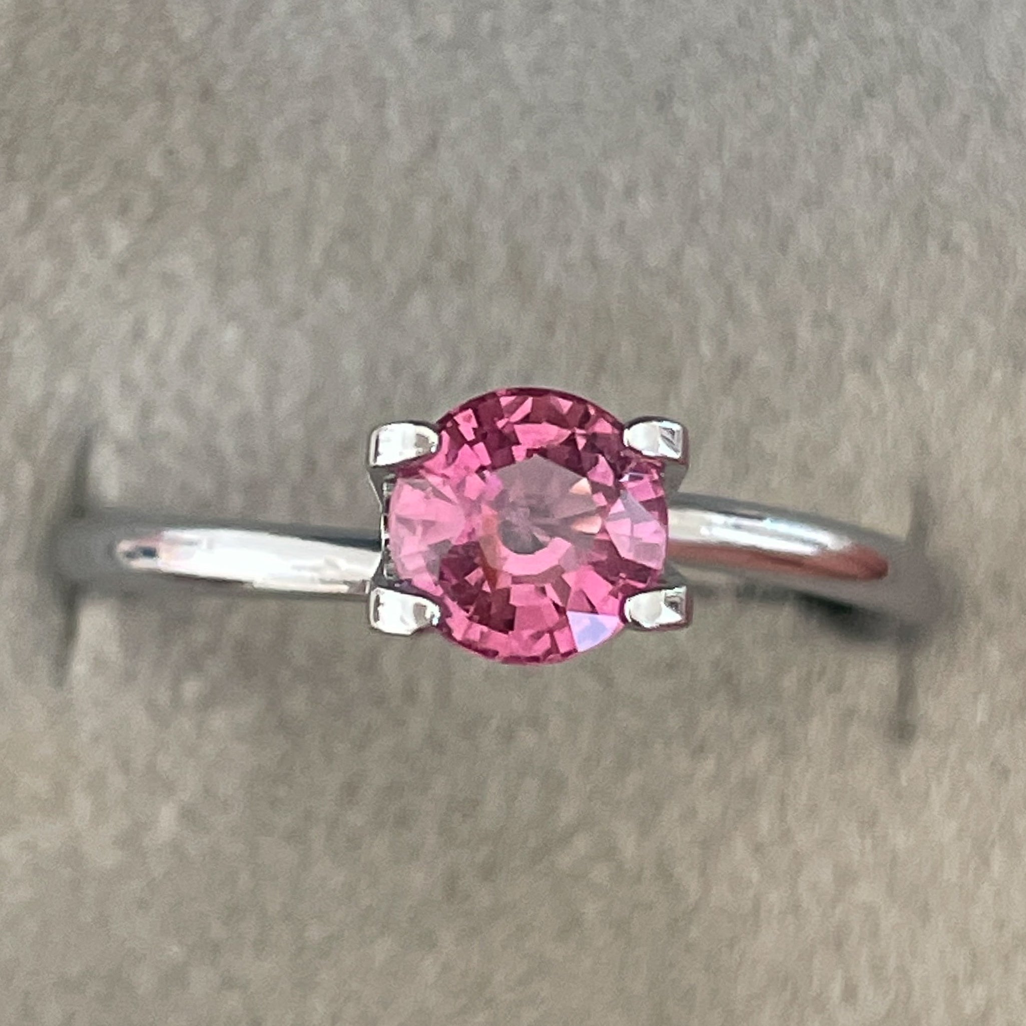 Natural pink sapphire 0.91 ct round cut VVS loose gemstone by NASHGEMS, ideal for engagement rings.