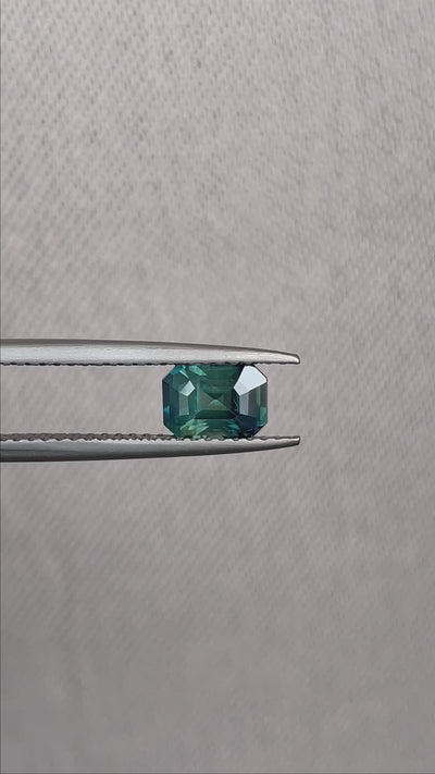 natural green sapphire gemstone