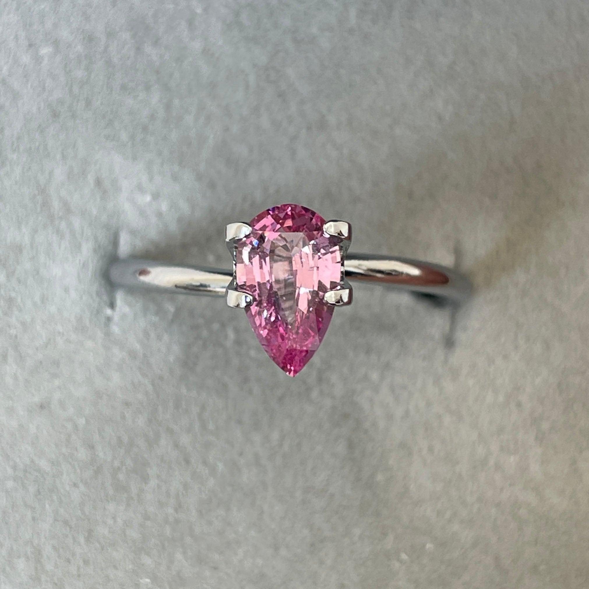 sapphire gemstone jewelry
