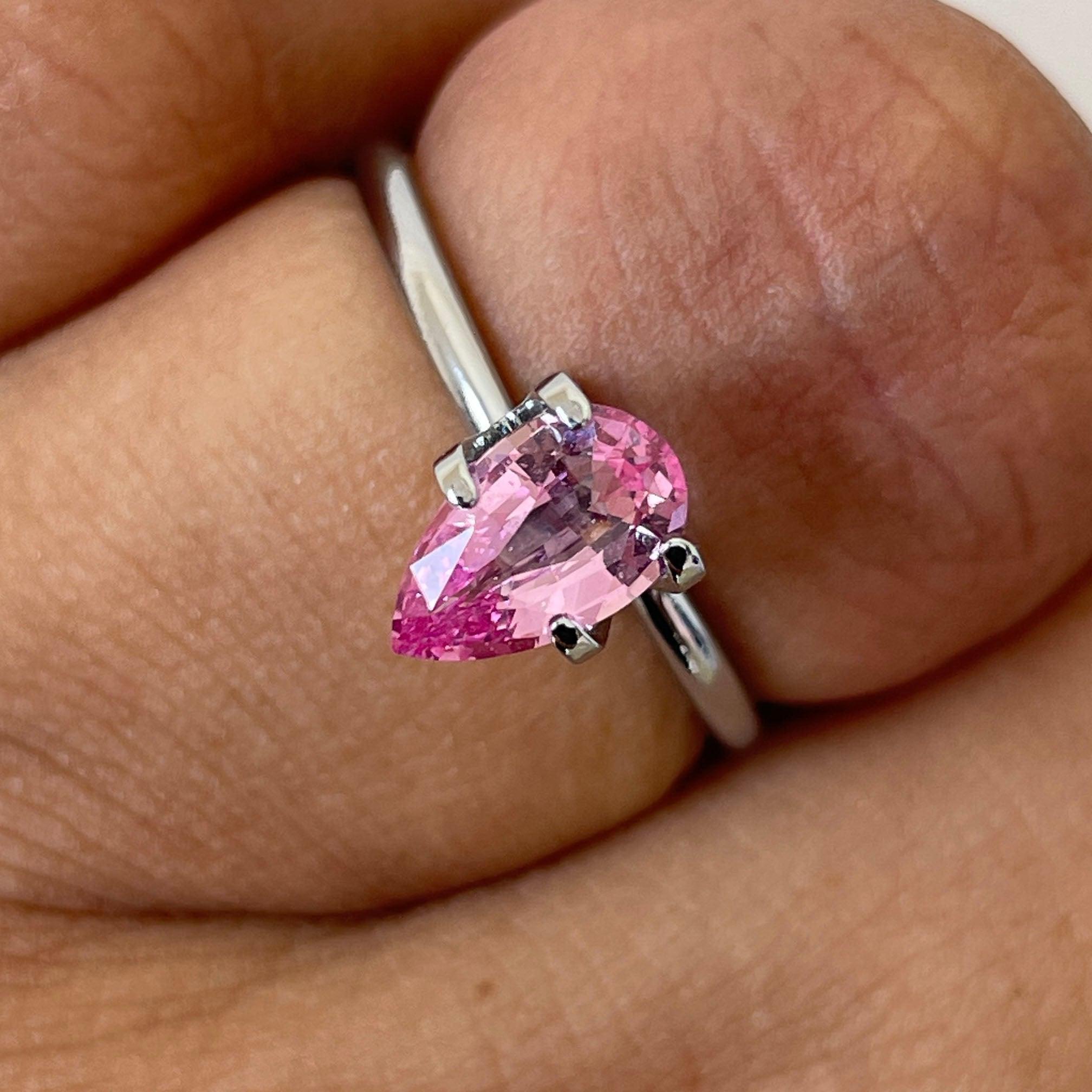 sapphire gemstone jewelry