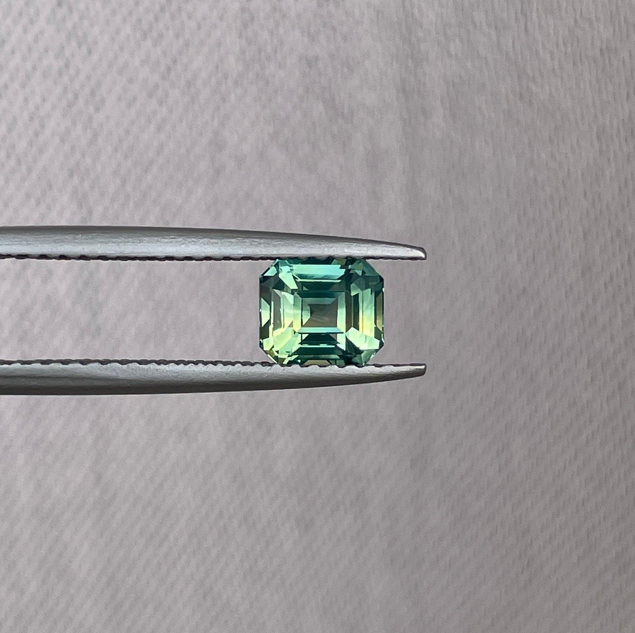 teal green parti colored loose sapphire