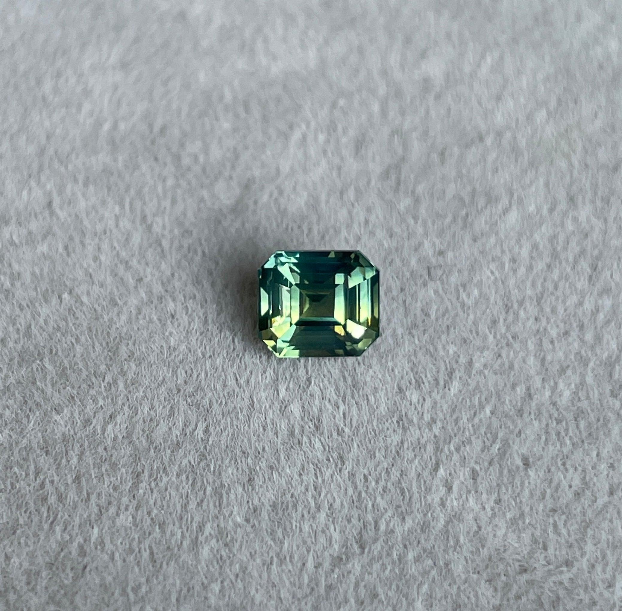 teal green parti colored loose sapphire