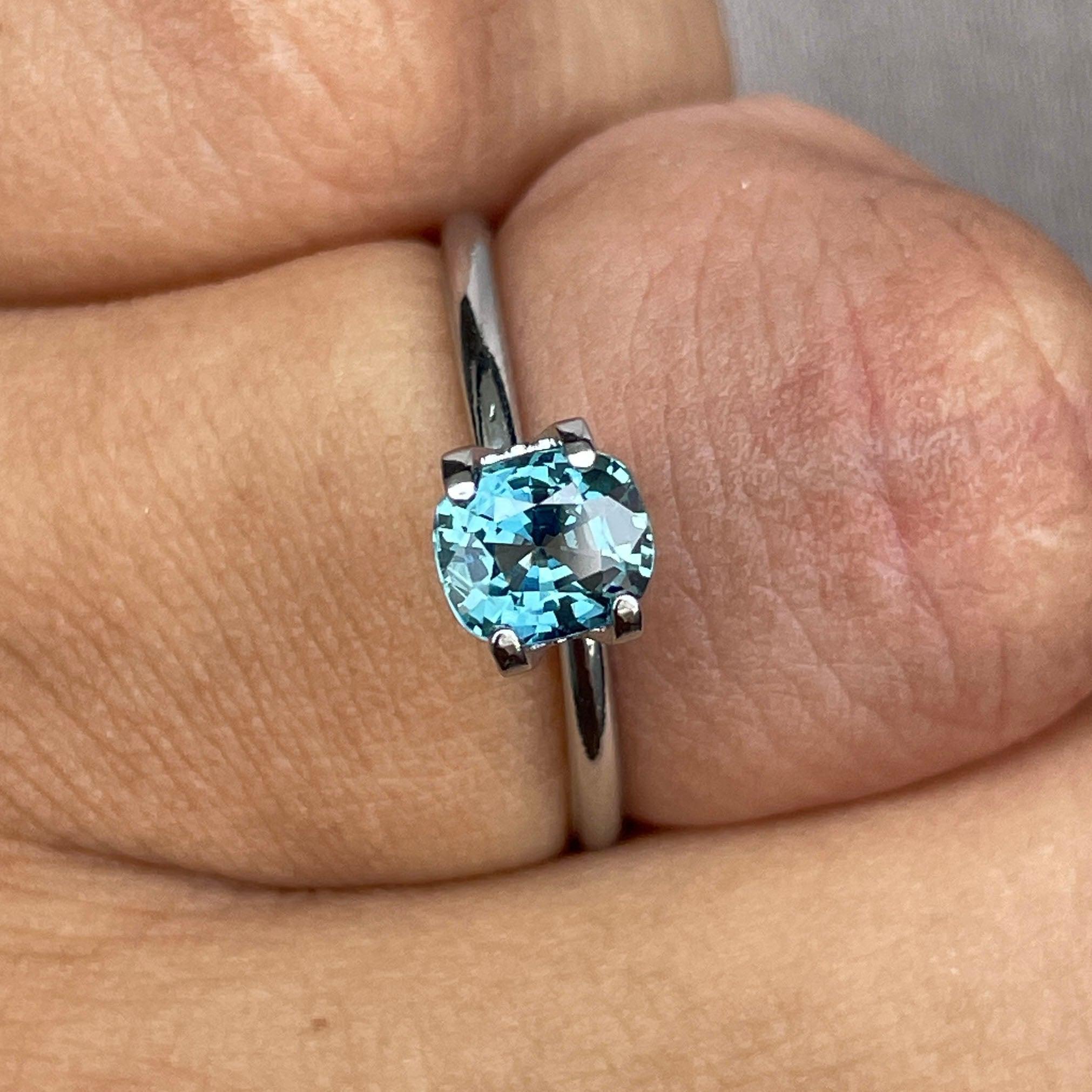 teal sapphire gemstone