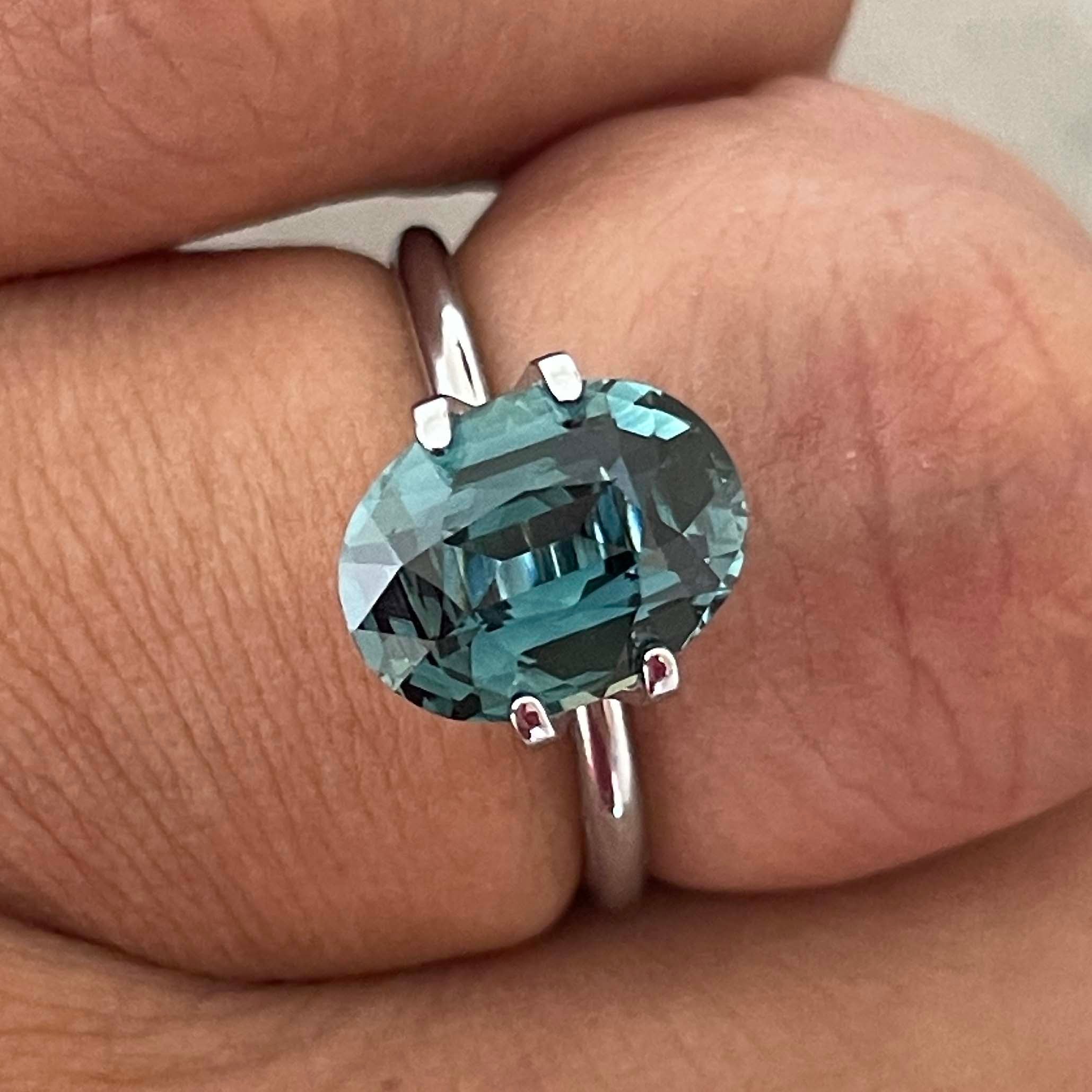 Natural teal blue green sapphire, 3.19 Ct oval loose gemstone by NASHGEMS, ideal for engagement rings or custom jewelry.