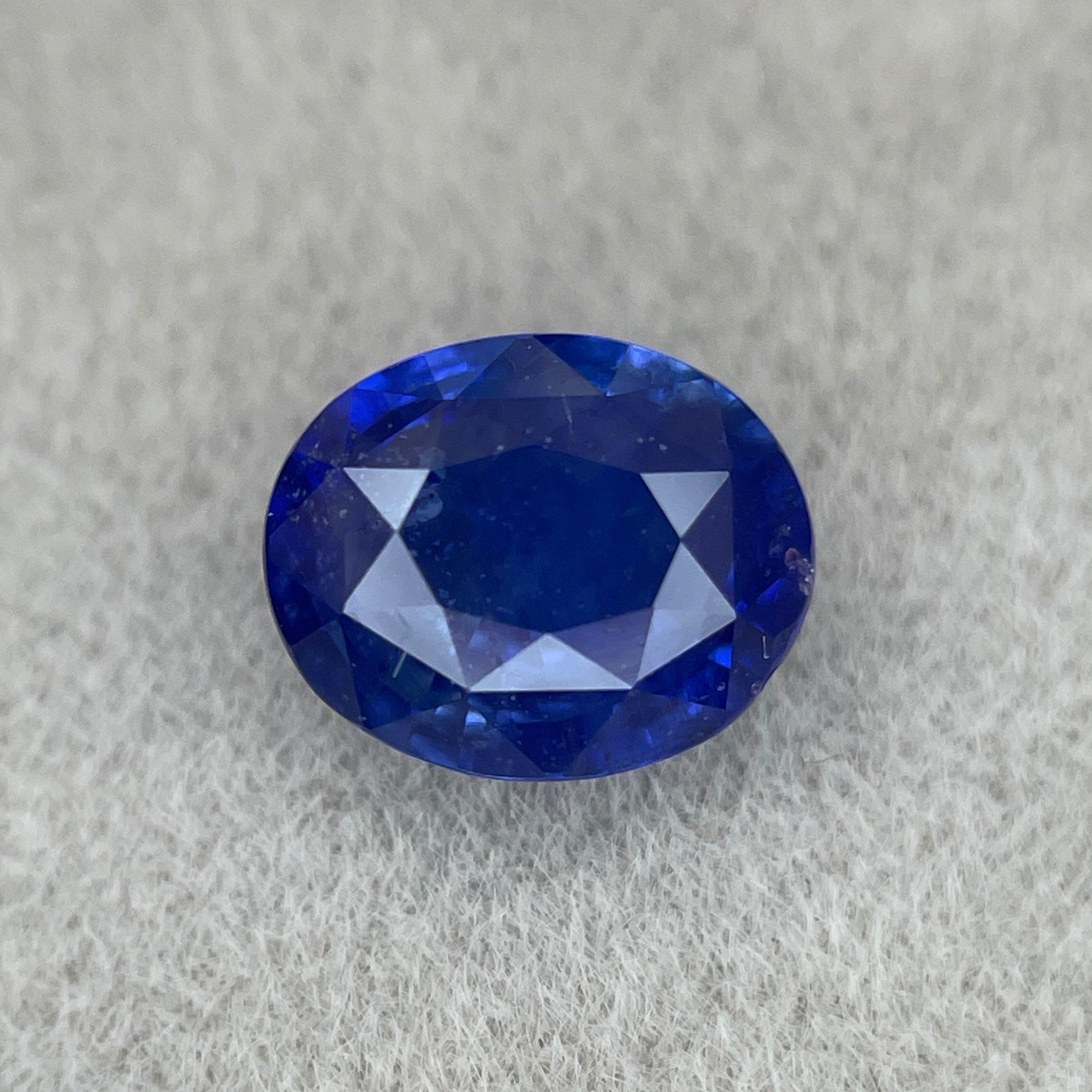 blue sapphire gemstone