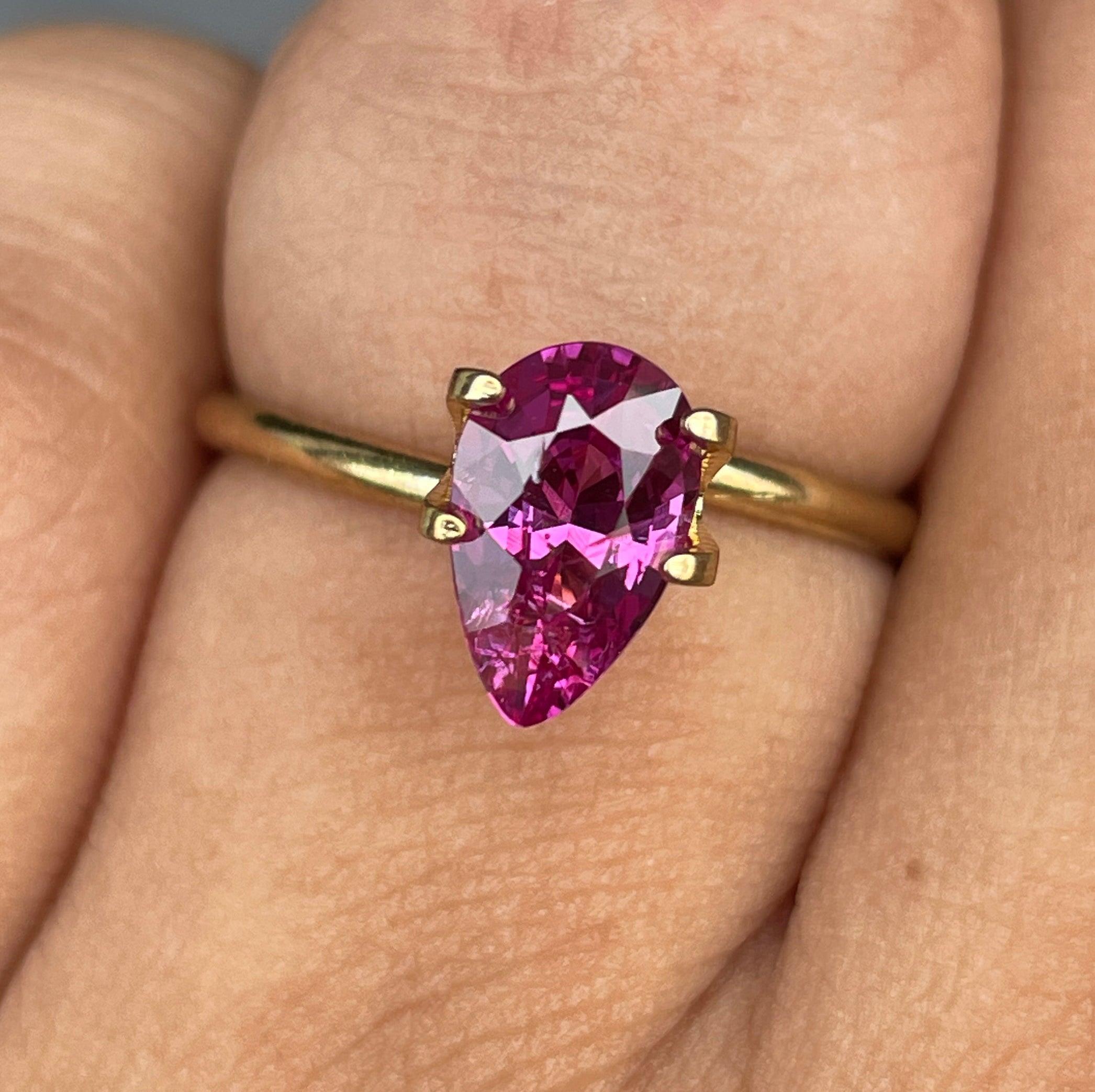 pink sapphire Sri Lanka