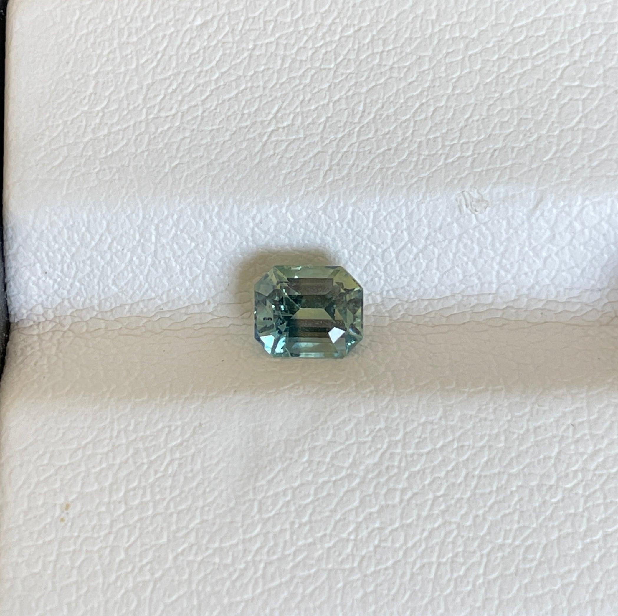 teal green parti colored loose sapphire